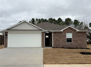 343 Florida Ave, Farmington, AR 72730