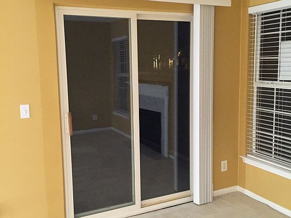 4th image of 56242 Troon Dr N