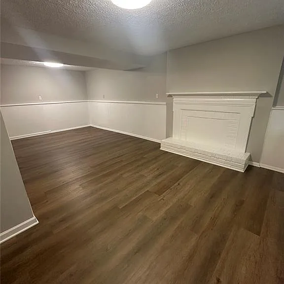 2205 Mill Wood Ct — Photo 49