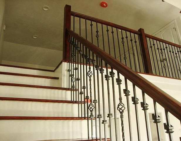 stairs to bedroom