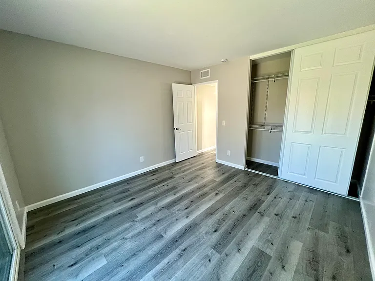 4602 Calle Del Palo — Photo 14