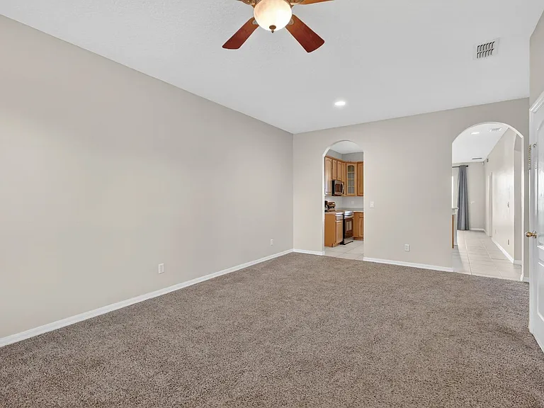 34430 Tuscany Ave — Photo 4