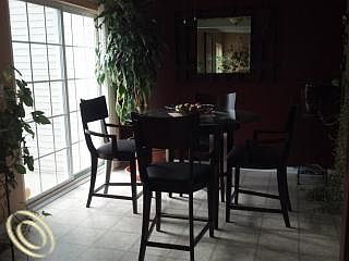 4th image of 17403 Gateway Cir #1