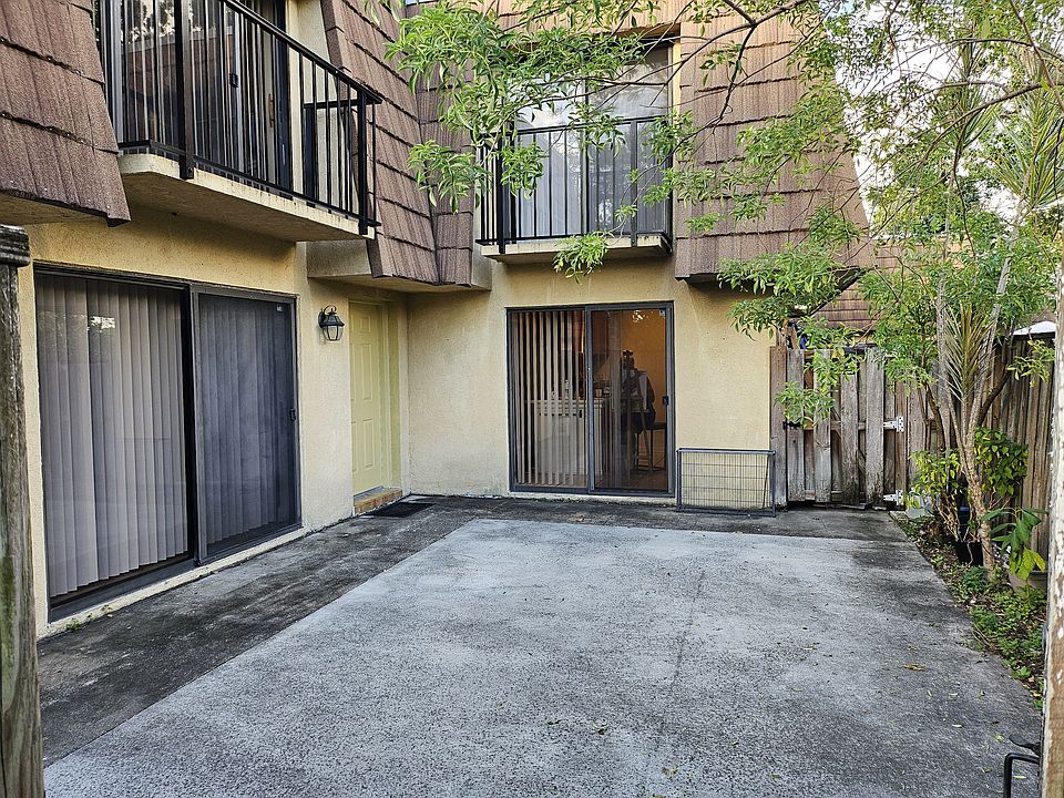 1st image of 5286 Coral Ct