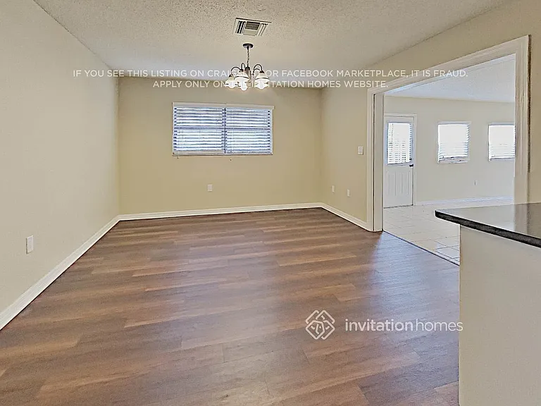 162 Overstreet Ct — Photo 8