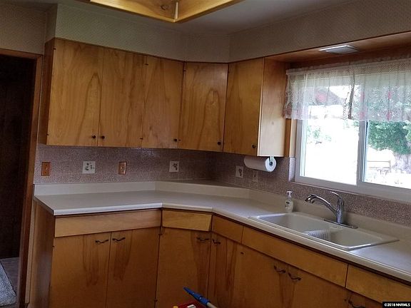 5th image of 7 W Pursel Ln