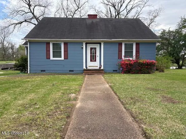 301 Hampton St, Indianola, MS 38751