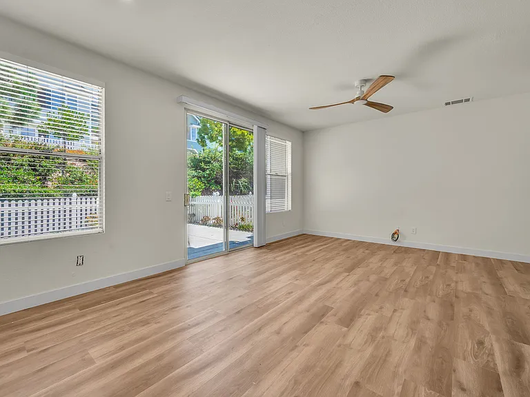 1337 Verbena Ct — Photo 12