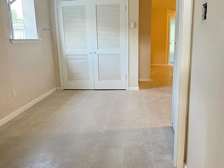 7535 Hablo Dr — Photo 9