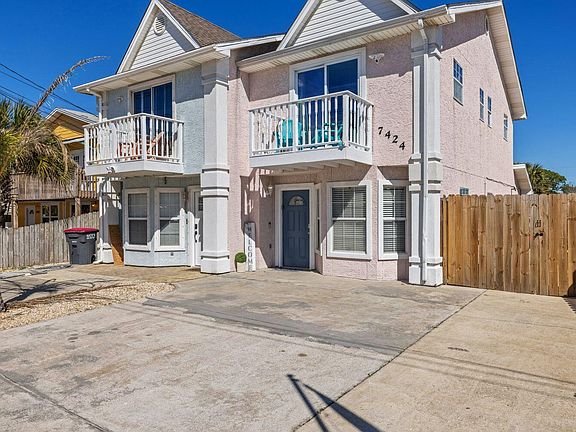 3rd image of 7424 Beach Dr