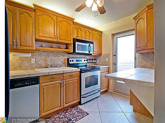 2nd image of 4500 N Federal Hwy APT 348F