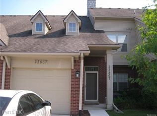 23887 Greenwood Dr, Flat Rock, MI 48134