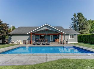 507 W 1st St, Nooksack, WA 98276