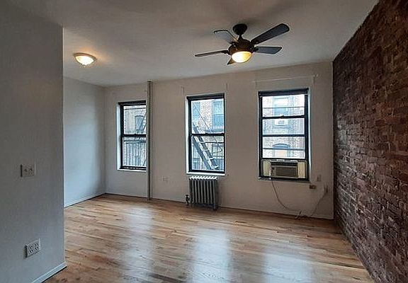 2nd image of 146 Sullivan St APT 16