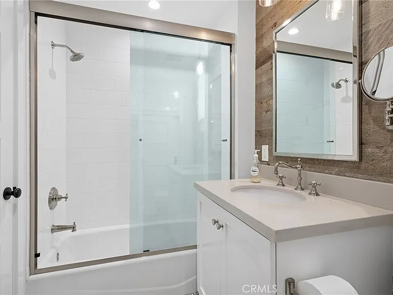 302 Orchid Ave — Photo 25