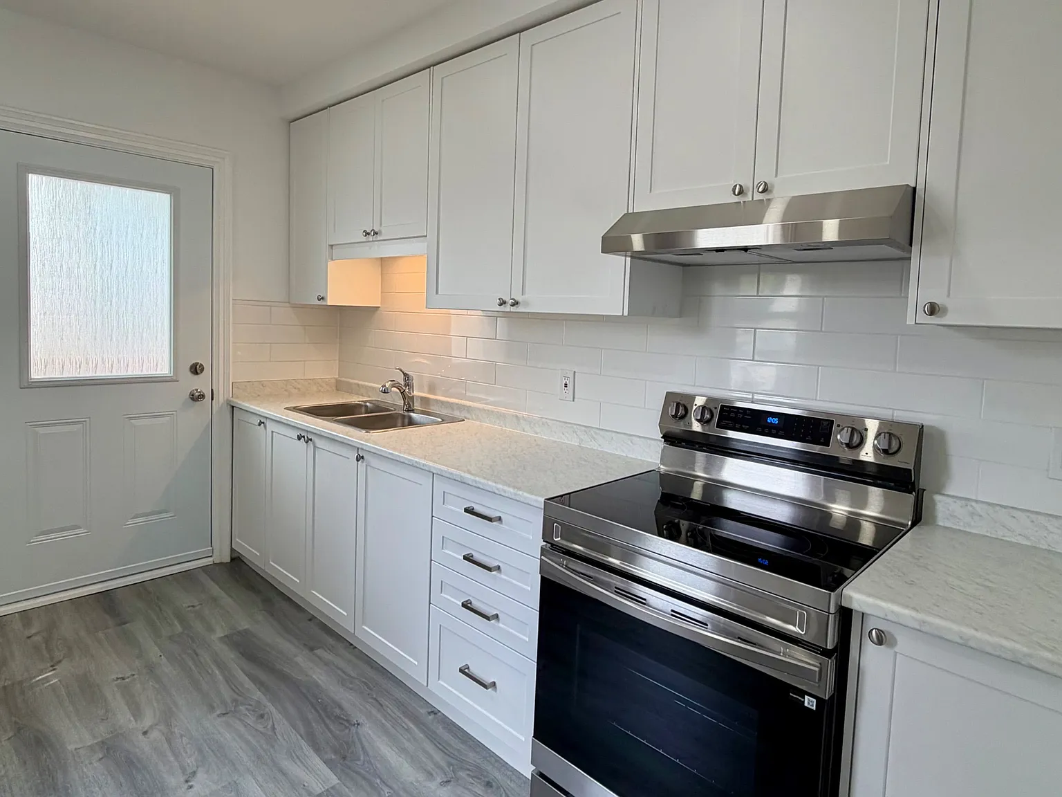 2 bed, $2,100 — Photo 1