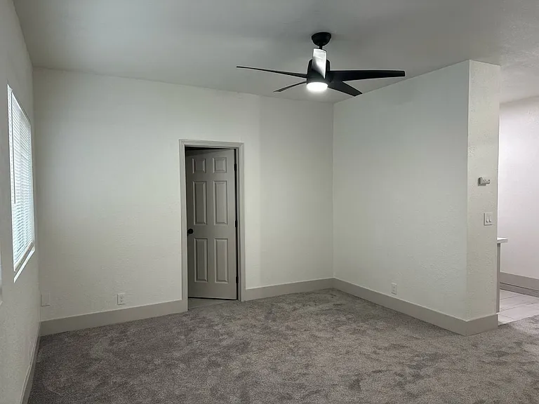 289 Holly St #2 — Photo 4
