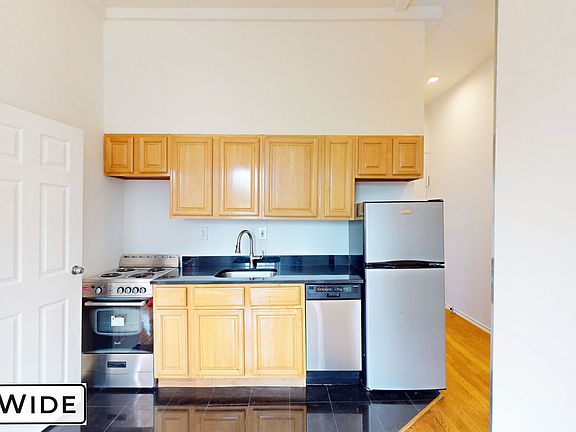 3rd image of 303 W 11th St APT 4E