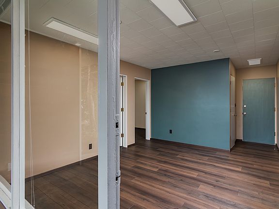 4th image of 2126 NE Quay Pl