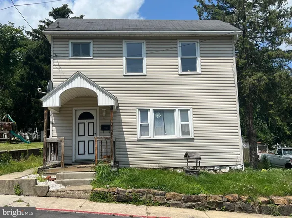 217 Vine St, Westernport, MD 21562