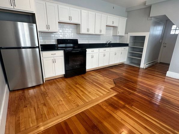 3 Merrimack St #6