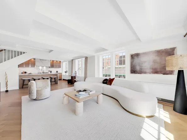 360 Central Park West image 3 of 16