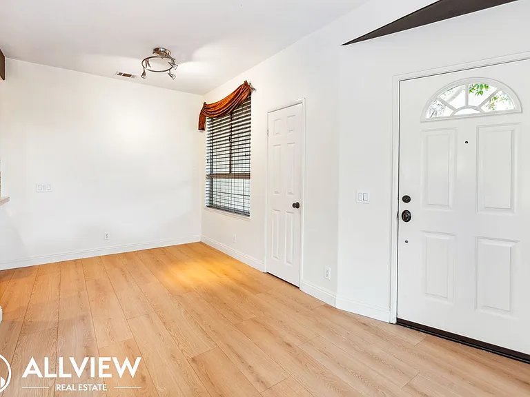 2 Sentinel Pl — Photo 8