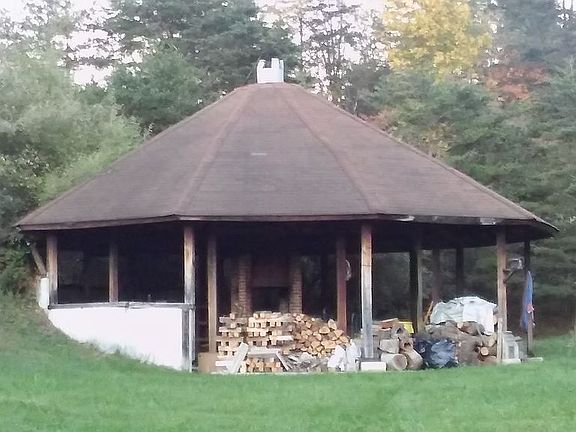 Pavillion w/firepit inside
