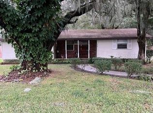 126 Villa City Rd, Groveland, FL 34736