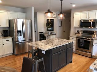 440 Robert Dr, Ballston Spa, NY 12020