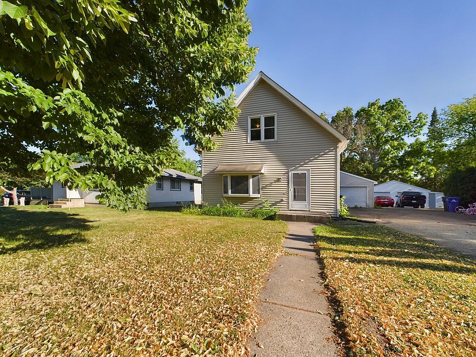 1st image of 452 Nebraska Ave E
