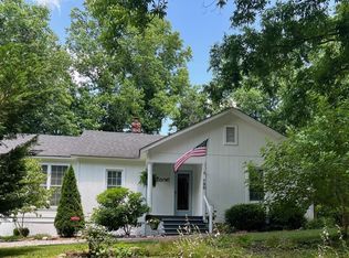 790 Howard Gap Rd, Inman, SC 29349