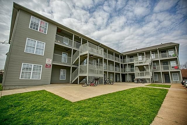 1st image of 430 Grace St APT 118
