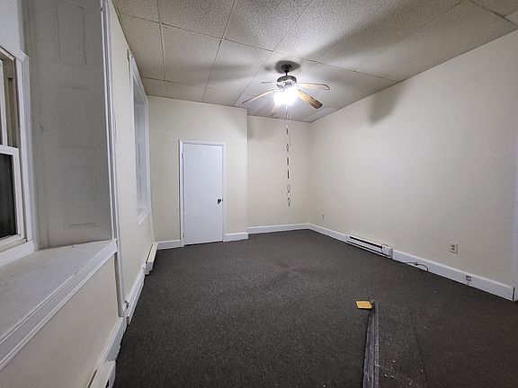 5th image of 318 Washington St #1
