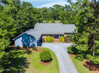 123 Olde Point Rd, Hampstead, NC 28443