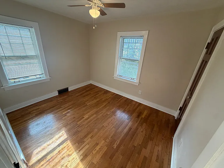 Brady St — Photo 10