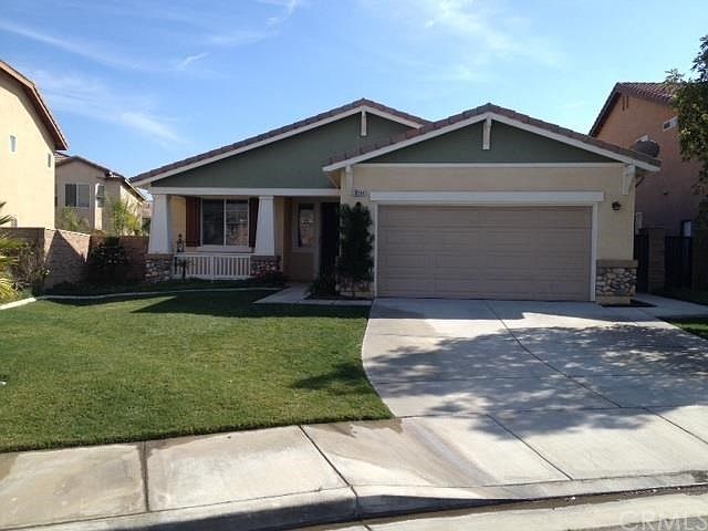 1st image of 38144 Amador Ln