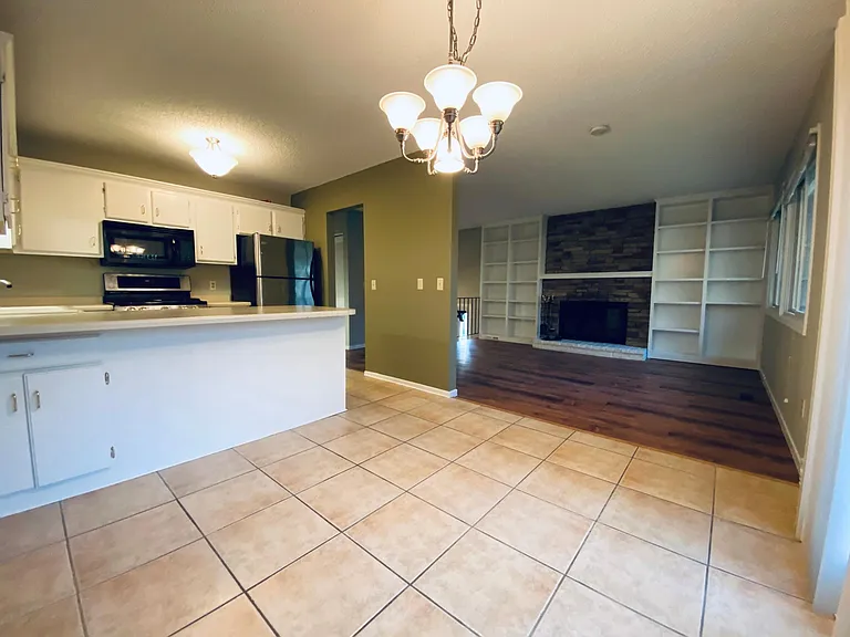 2497 Copper Cliff Trl — Photo 6