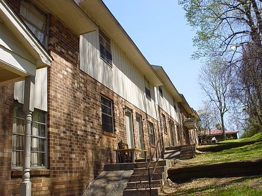 2nd image of 145 Lowery Ct APT H