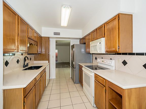 2nd image of 9033 E Calle Diego