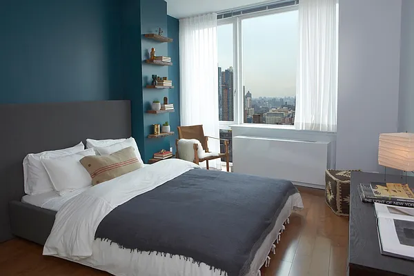 Rented by Douglas Elliman Development Marketing | media 41