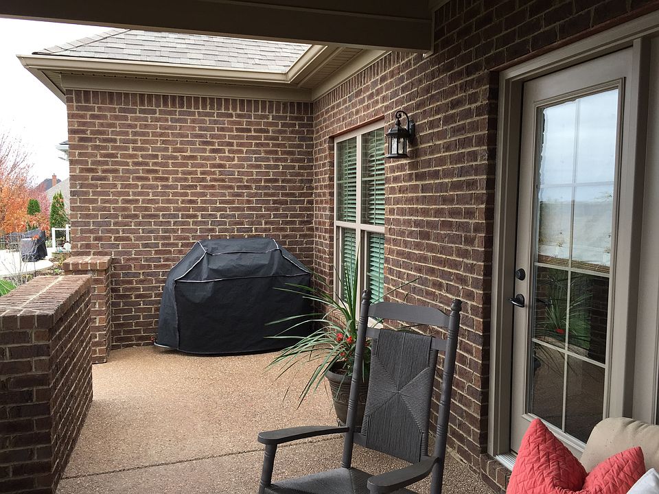 2nd image of 3881 Leighton Ln