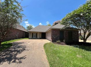 3995 Water Oak Dr, Zachary, LA 70791