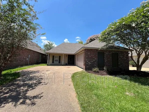 3995 Water Oak Dr, Zachary, LA 70791