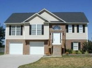 3499 Wynnfield Dr, High Point, NC 27265