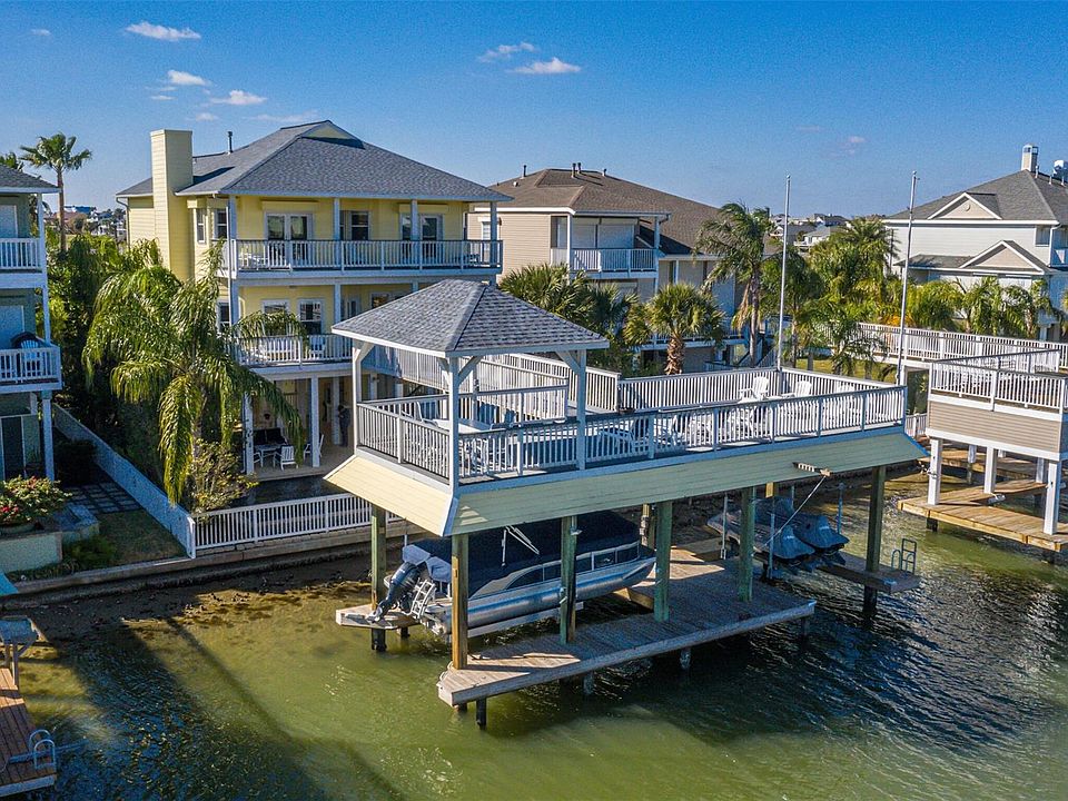1st image of 3411 Cove Ln