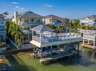 3411 Cove Ln, Galveston, TX 77554