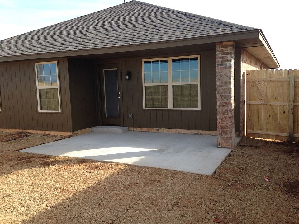 2nd image of 19917 Rondo Dr