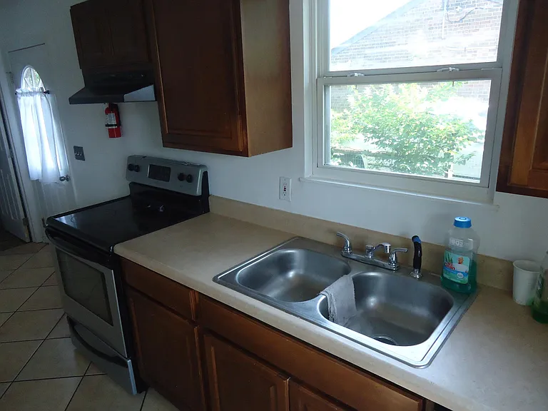 11086 Centennial Ave — Photo 16