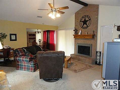 3rd image of 5225 Benbrook St